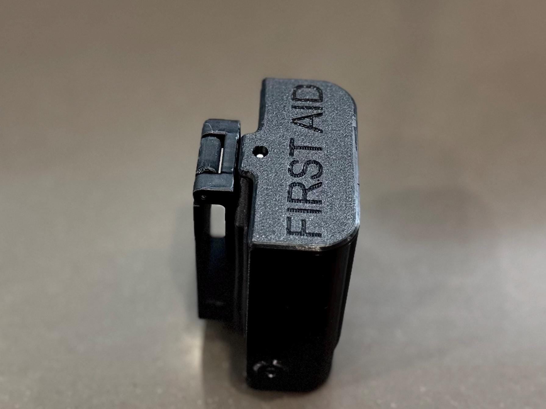 Quick Access First Aid Pouch: Belt Clip/MOLLE Compatible Holder