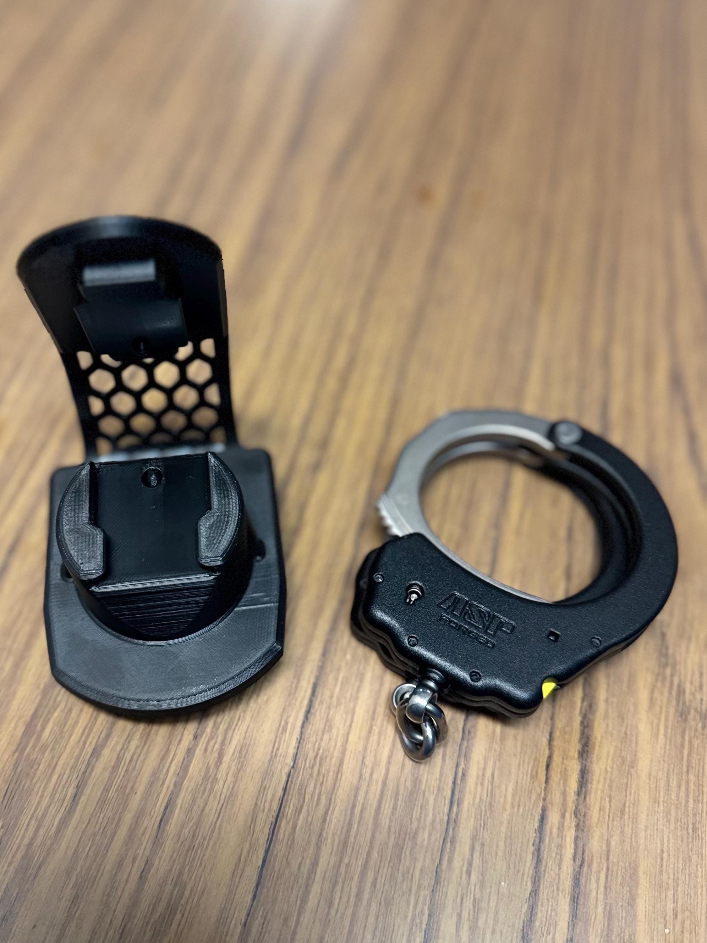 Tactical Locking Handcuff Holder: Secure TPU Police Gear