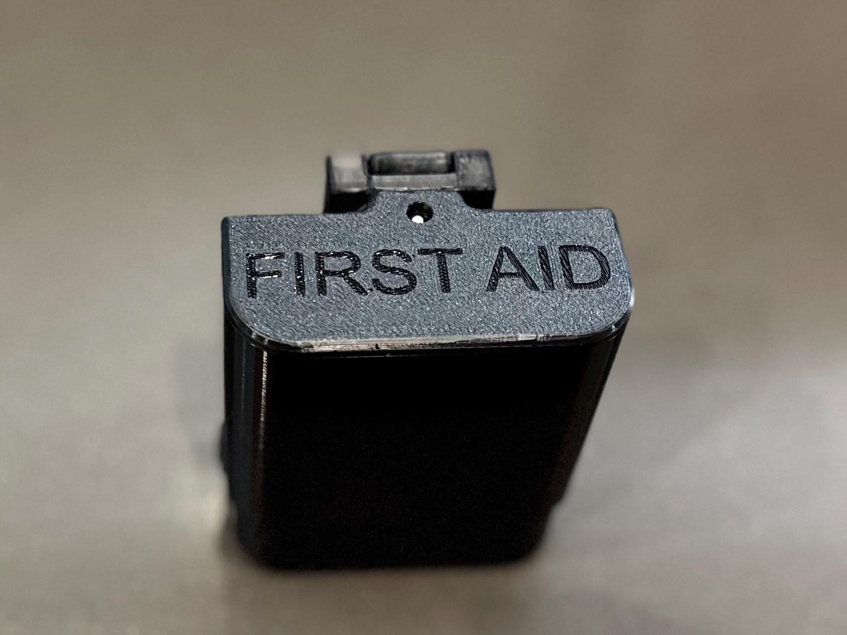 Quick Access First Aid Pouch: Belt Clip/MOLLE Compatible Holder